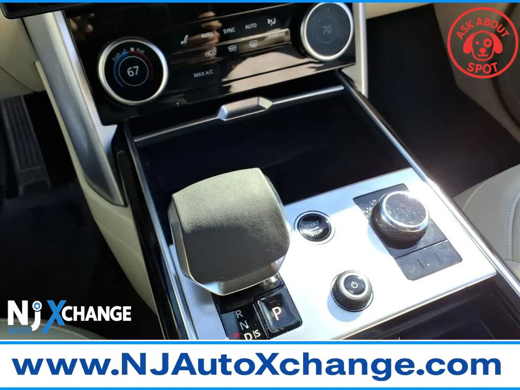 Used 2023 Land Rover Range Rover SE image 34