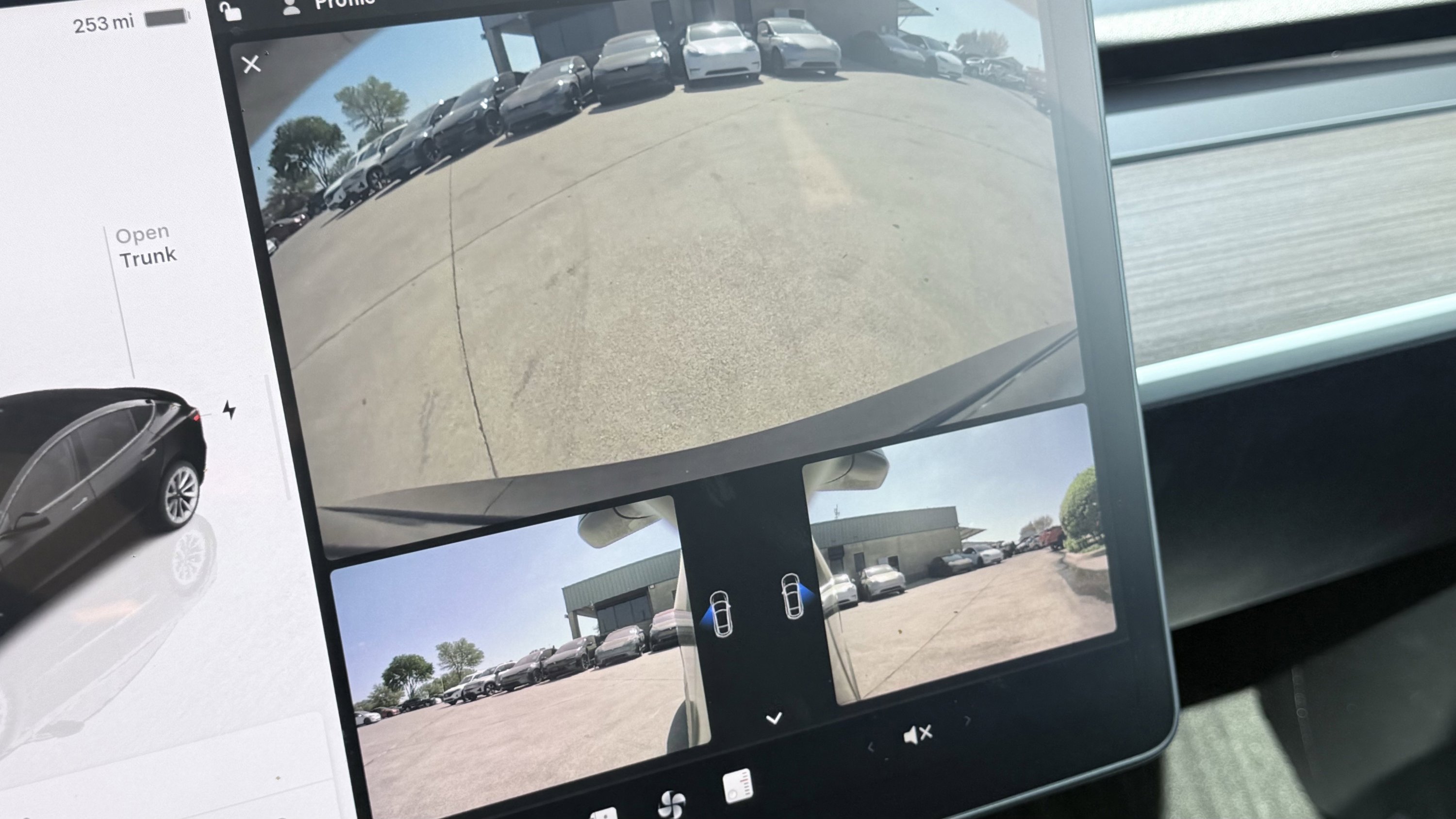 Used 2023 Tesla Model 3 Standard Range image 57