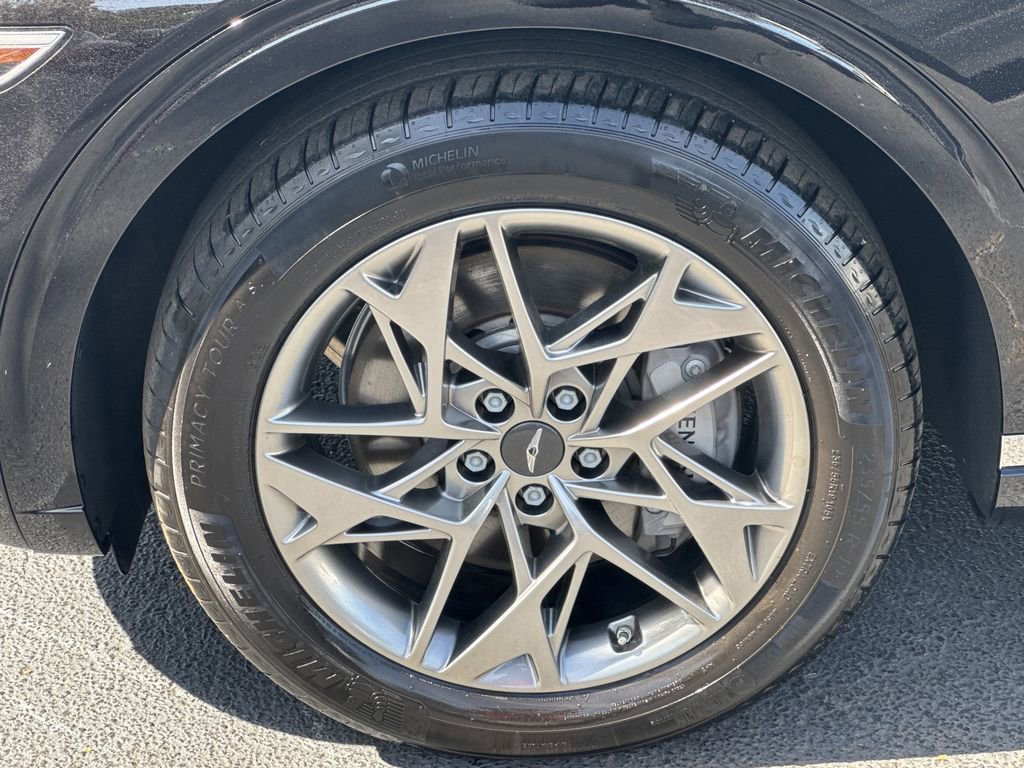 Used 2025 Genesis GV70 2.5T w/ Select Package image 11