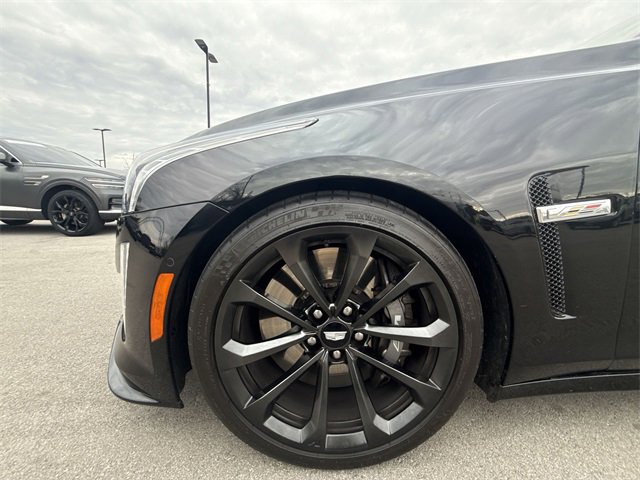 Used 2019 Cadillac CTS V w/ Luxury Package image 10
