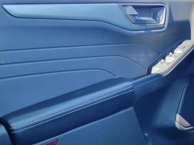 Certified 2023 Ford Escape Active AWD/4WD image 37
