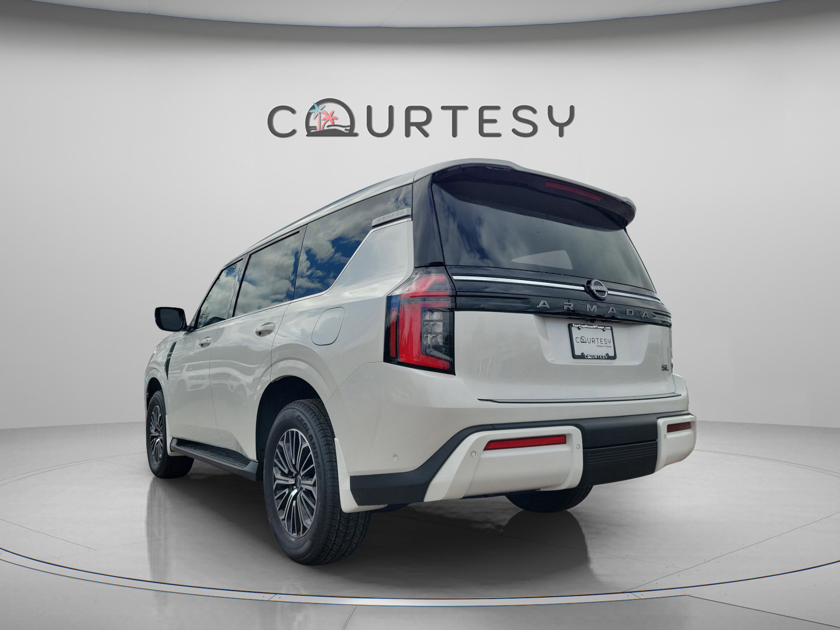 New 2026 Nissan Armada SL w/ Captain's Chari Seat Package RWD image 4