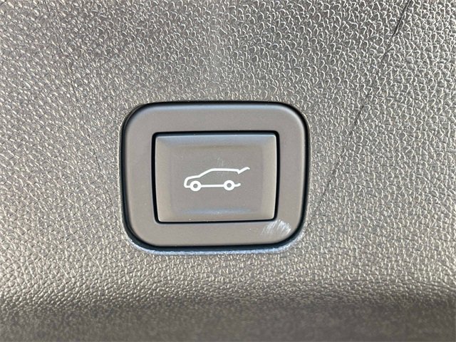 New 2026 Chevrolet Suburban Z71 w/ Z71 Off-Road Package image 13