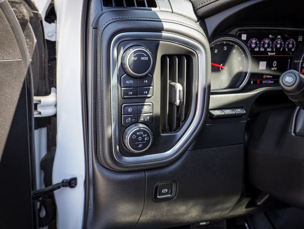 Used 2020 Chevrolet Silverado 1500 High Country w/ Technology Package AWD/4WD image 23