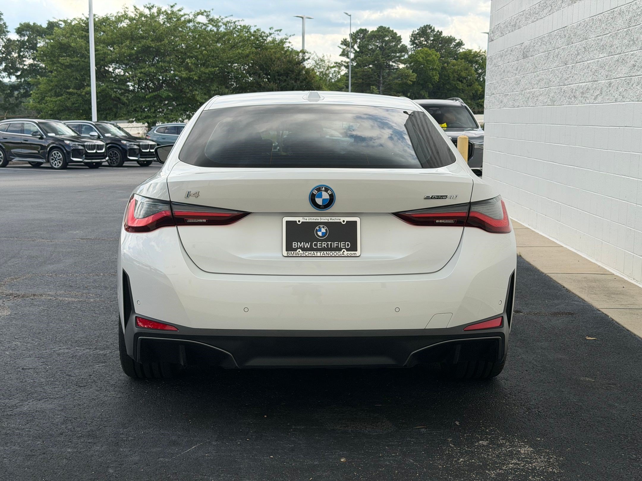 Certified 2025 BMW i4 eDrive40 w/ Premium Package RWD image 10