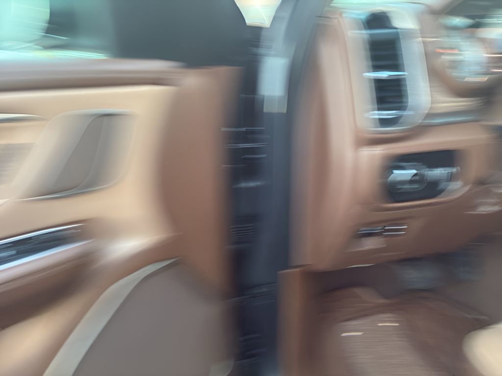 Used 2019 RAM 1500 Laramie Longhorn image 15