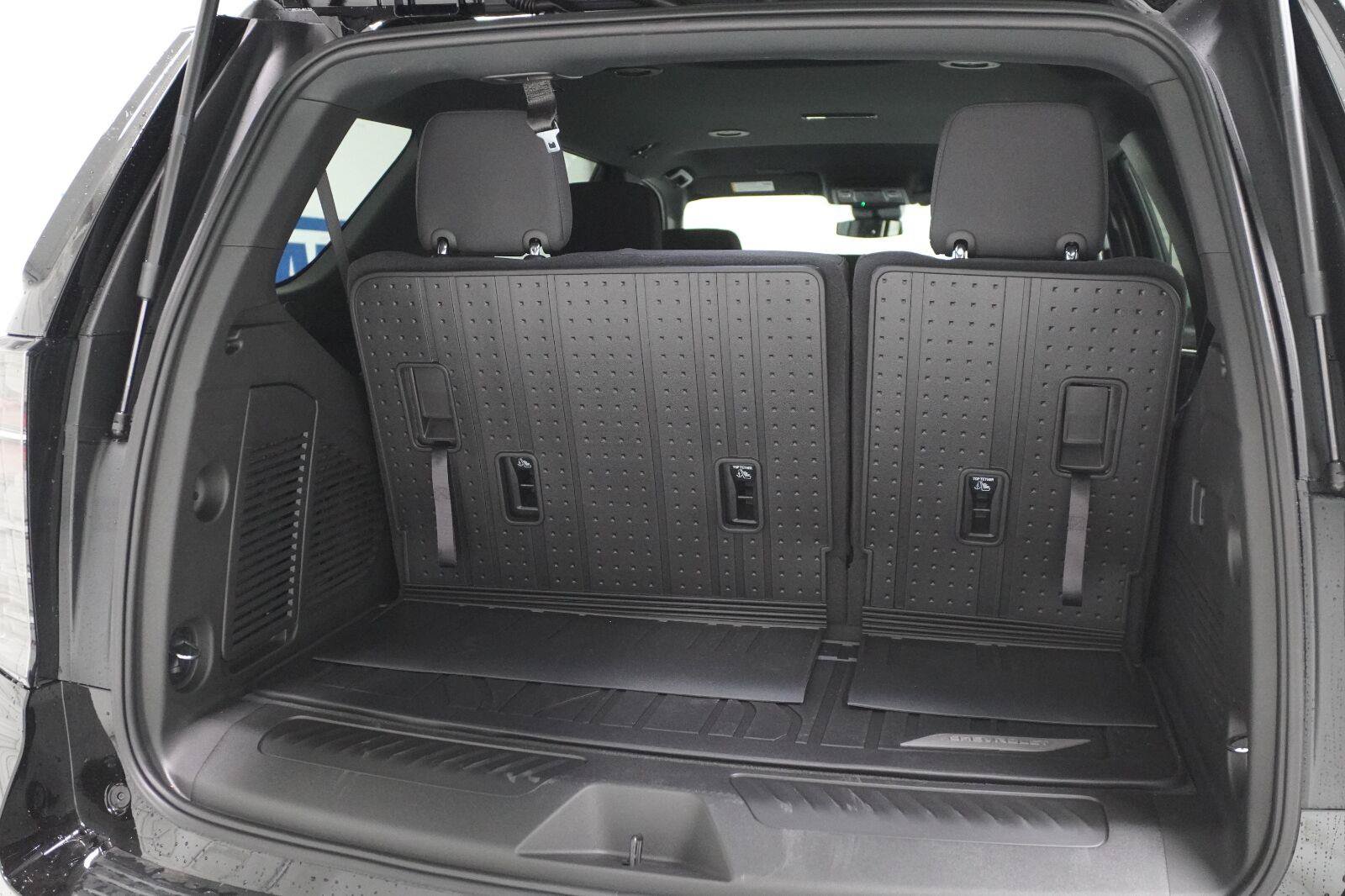New 2026 Chevrolet Tahoe LS RWD image 35