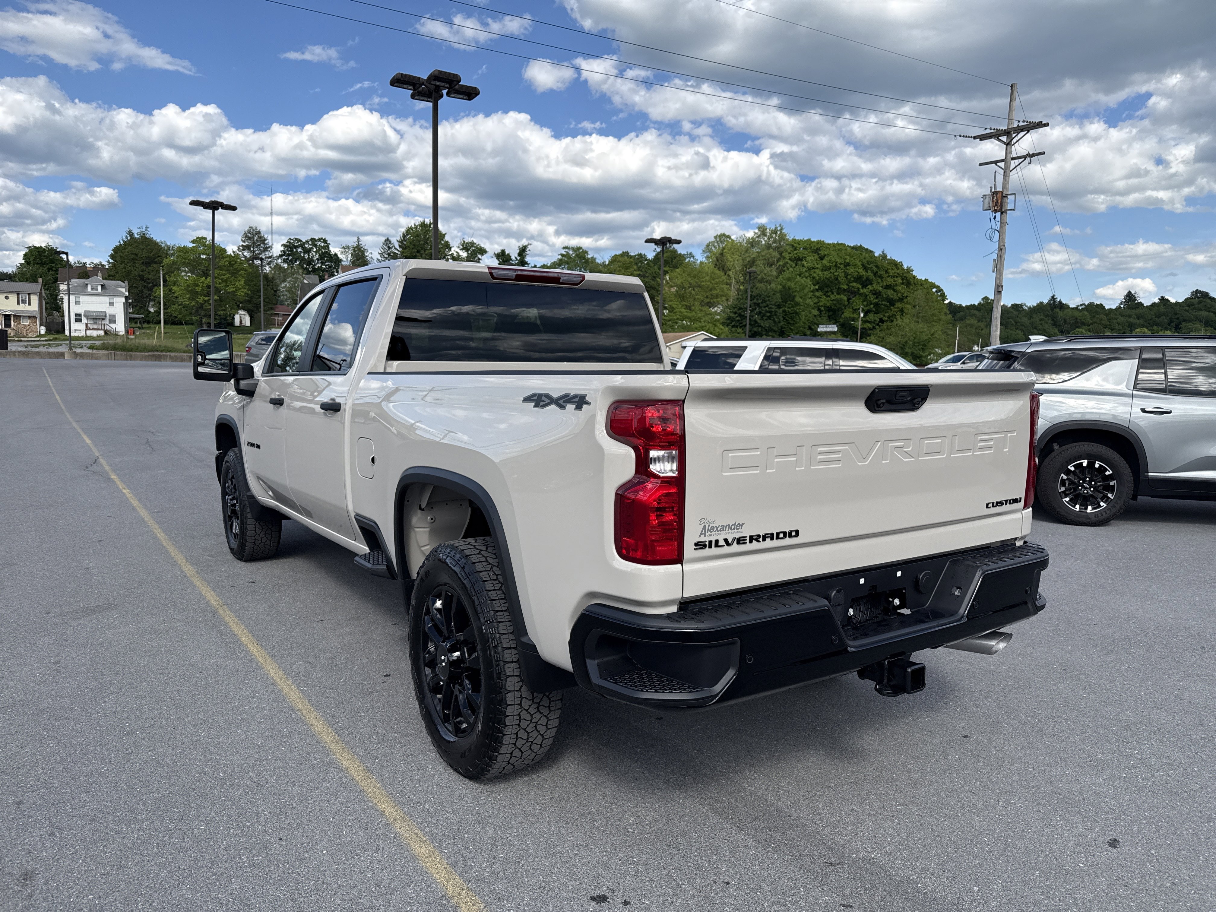 New 2026 Chevrolet Silverado 2500 Custom w/ Custom Value Package AWD/4WD image 8