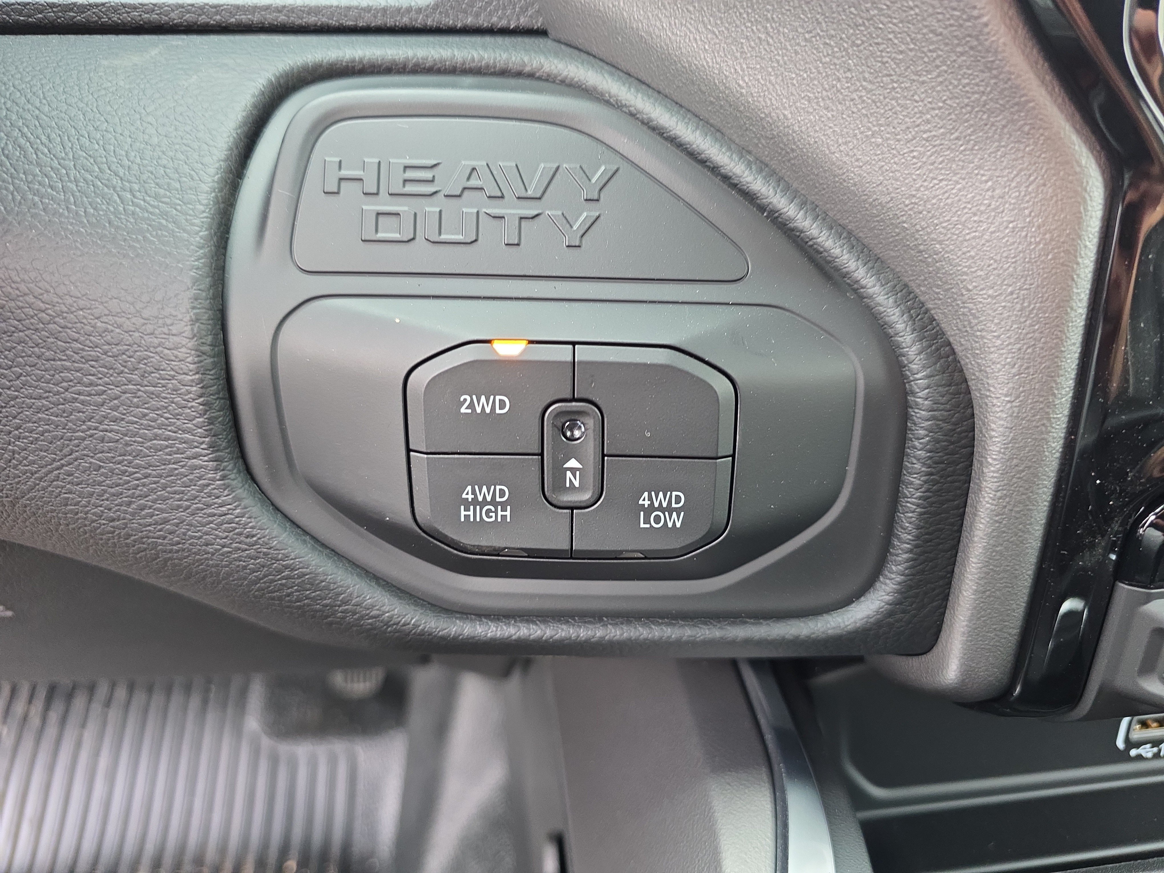 New 2027 RAM 3500 4x4 Crew Cab DRW image 8