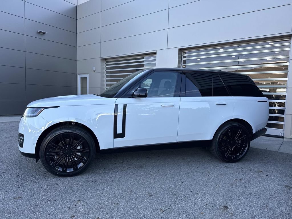 New 2026 Land Rover Range Rover SE AWD/4WD image 3