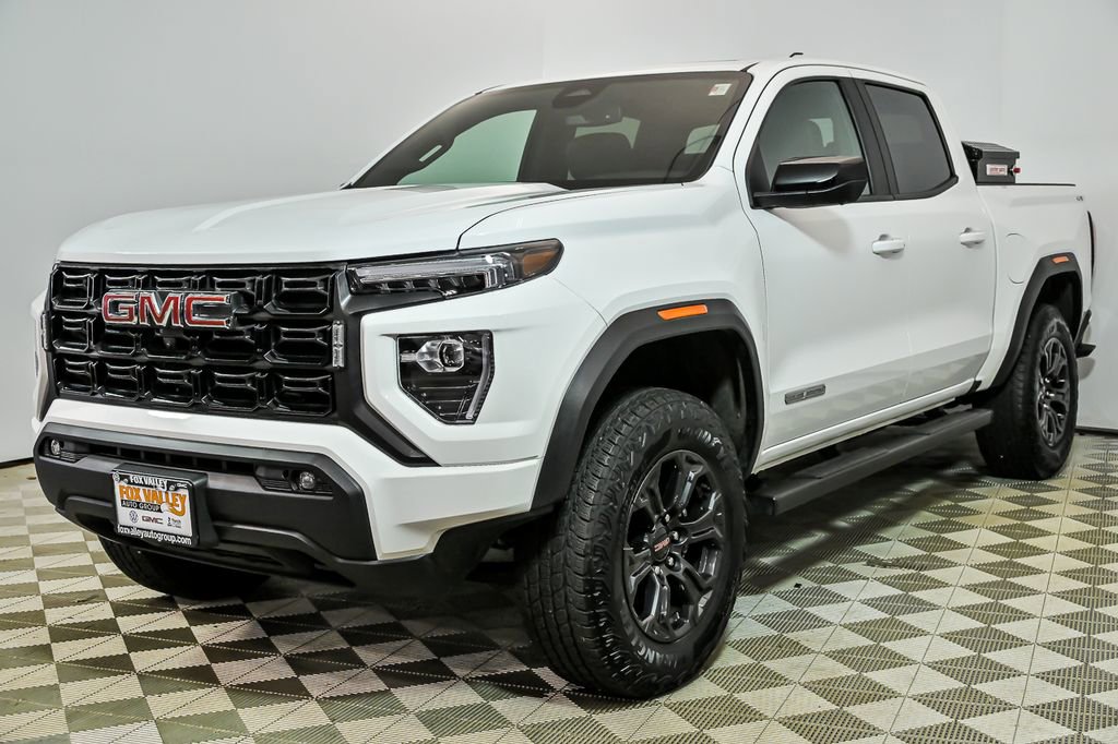 Used 2024 GMC Canyon Elevation w/ Elevation Premium Package AWD/4WD image 5