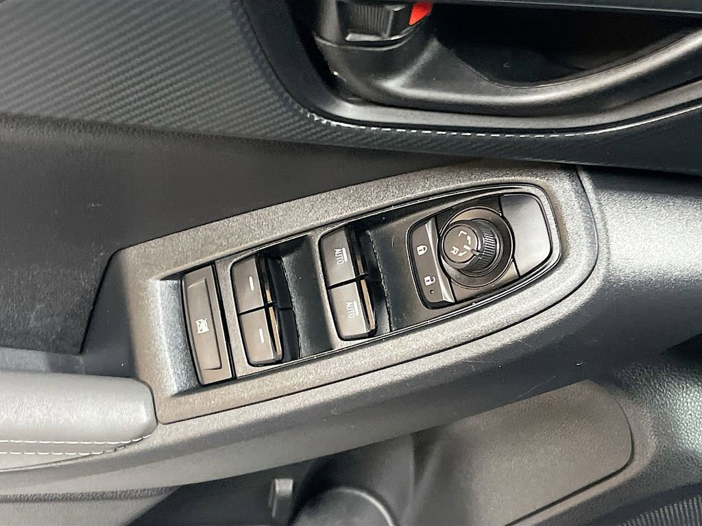 Used 2024 Subaru Crosstrek 2.0i Premium image 17