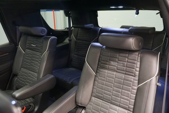Used 2023 Cadillac Escalade Sport Platinum w/ LPO, ONYX Package AWD/4WD image 26