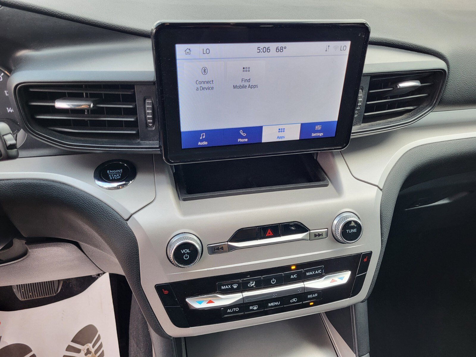 Certified 2023 Ford Explorer XLT image 19