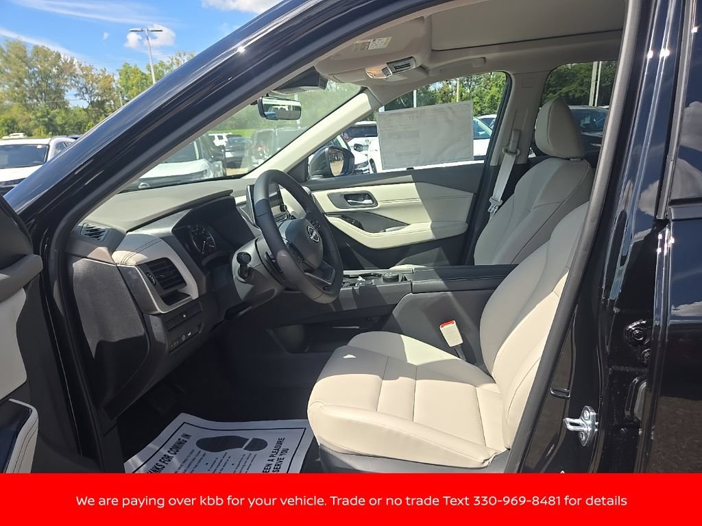 New 2026 Nissan Rogue Dark Armor AWD/4WD image 9