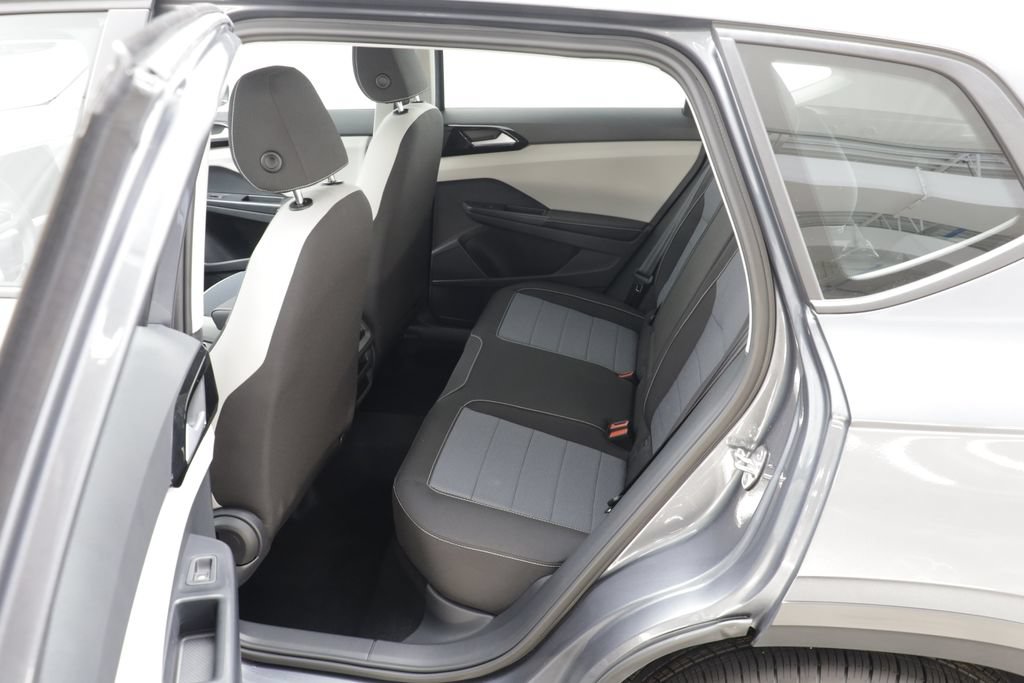 New 2026 Volkswagen Taos S AWD/4WD image 15