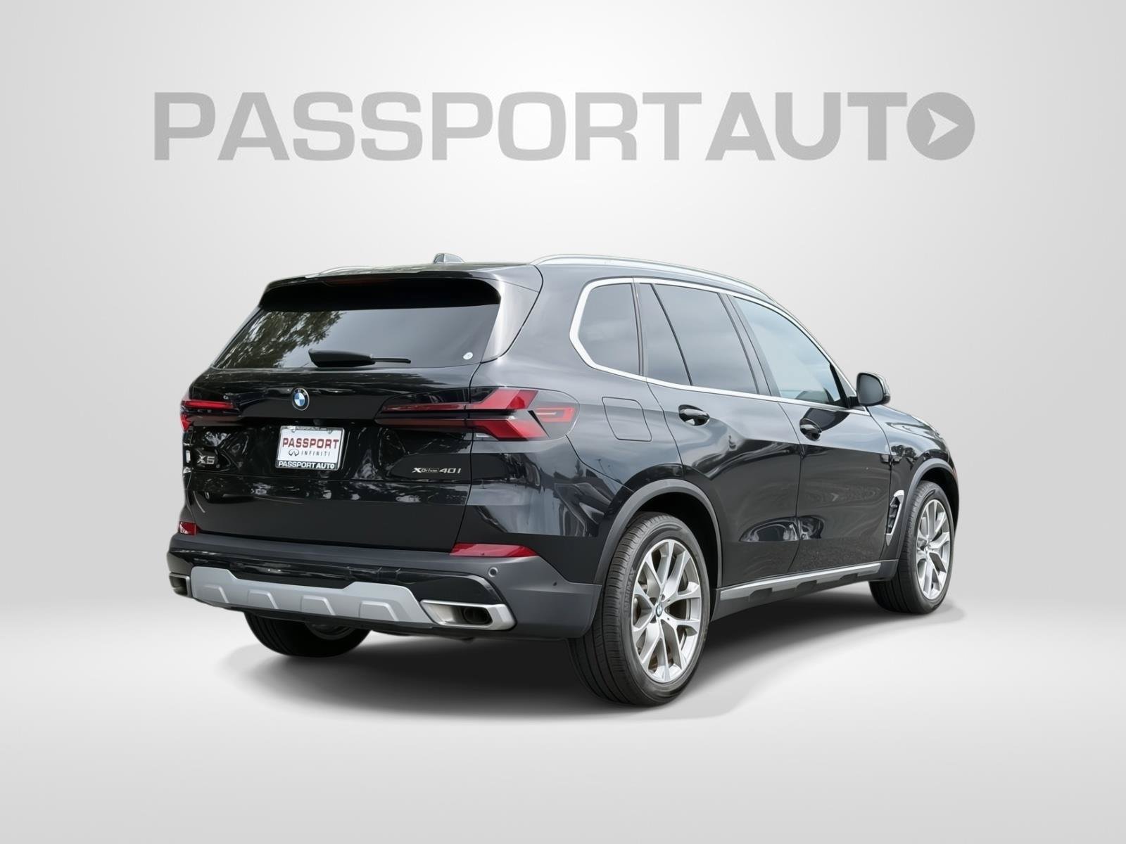 Used 2024 BMW X5 xDrive40i w/ Parking Assistance Package AWD/4WD image 6