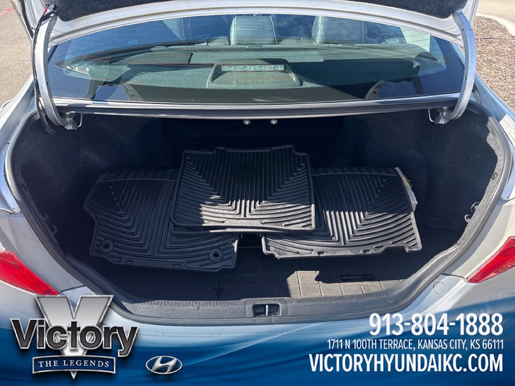 Used 2012 Toyota Camry SE FWD image 24