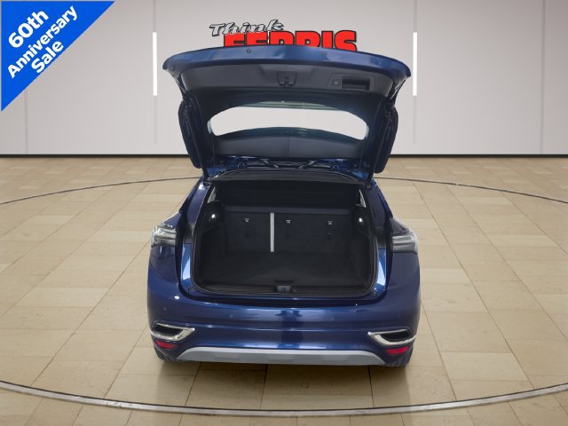 Used 2023 Buick Envision Avenir AWD/4WD image 9