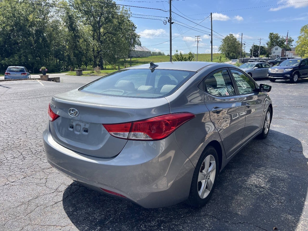 Used 2011 Hyundai Elantra GLS w/ Preferred Equipment Pkg 3 FWD image 3