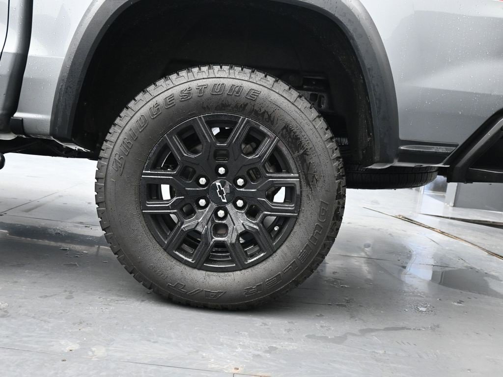 Used 2023 Chevrolet Colorado Trail Boss w/ Technology Package image 13