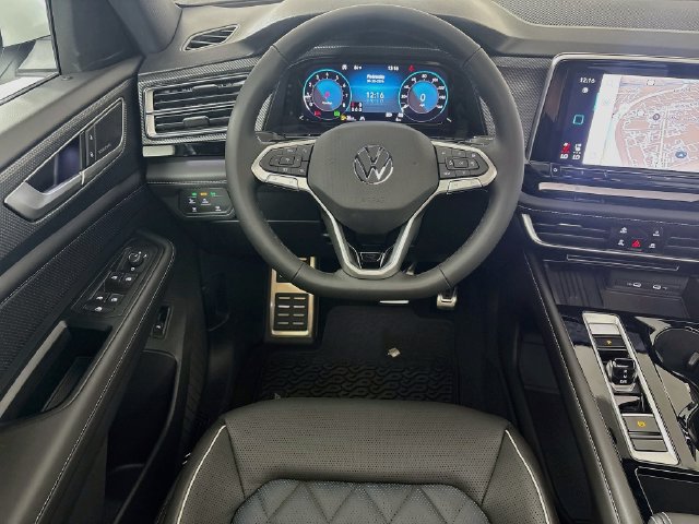New 2026 Volkswagen Atlas Cross Sport SEL Premium R-Line AWD/4WD image 24