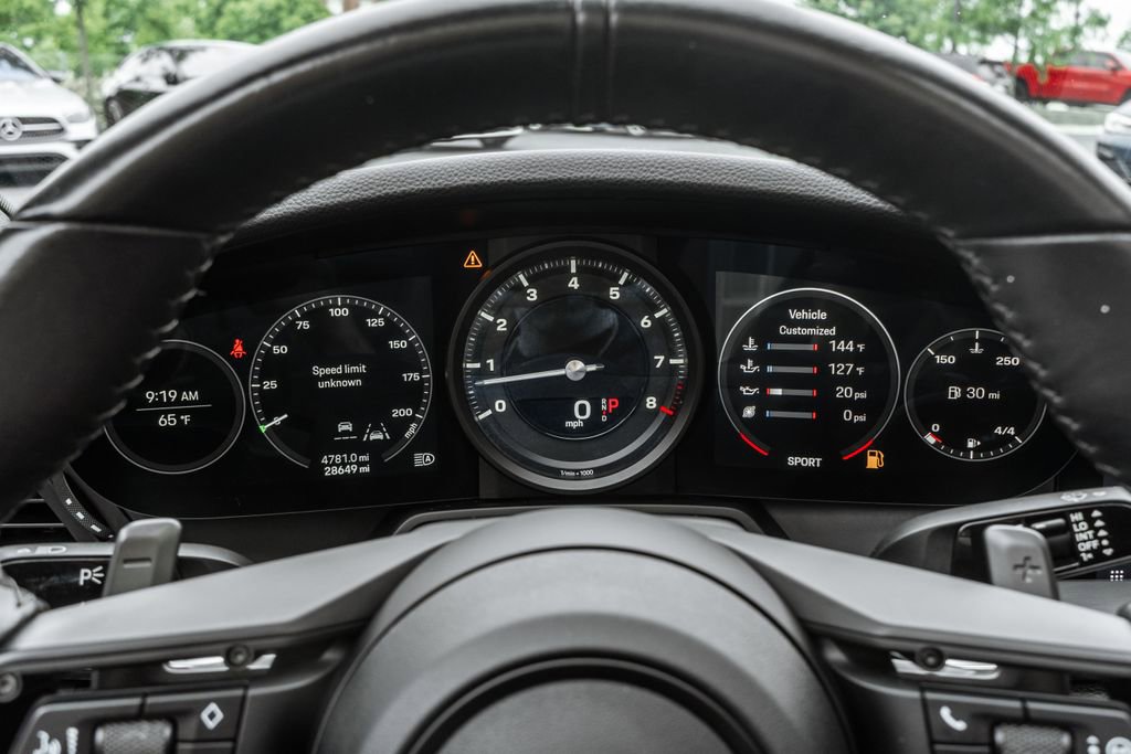 Used 2020 Porsche 911 Carrera RWD image 15