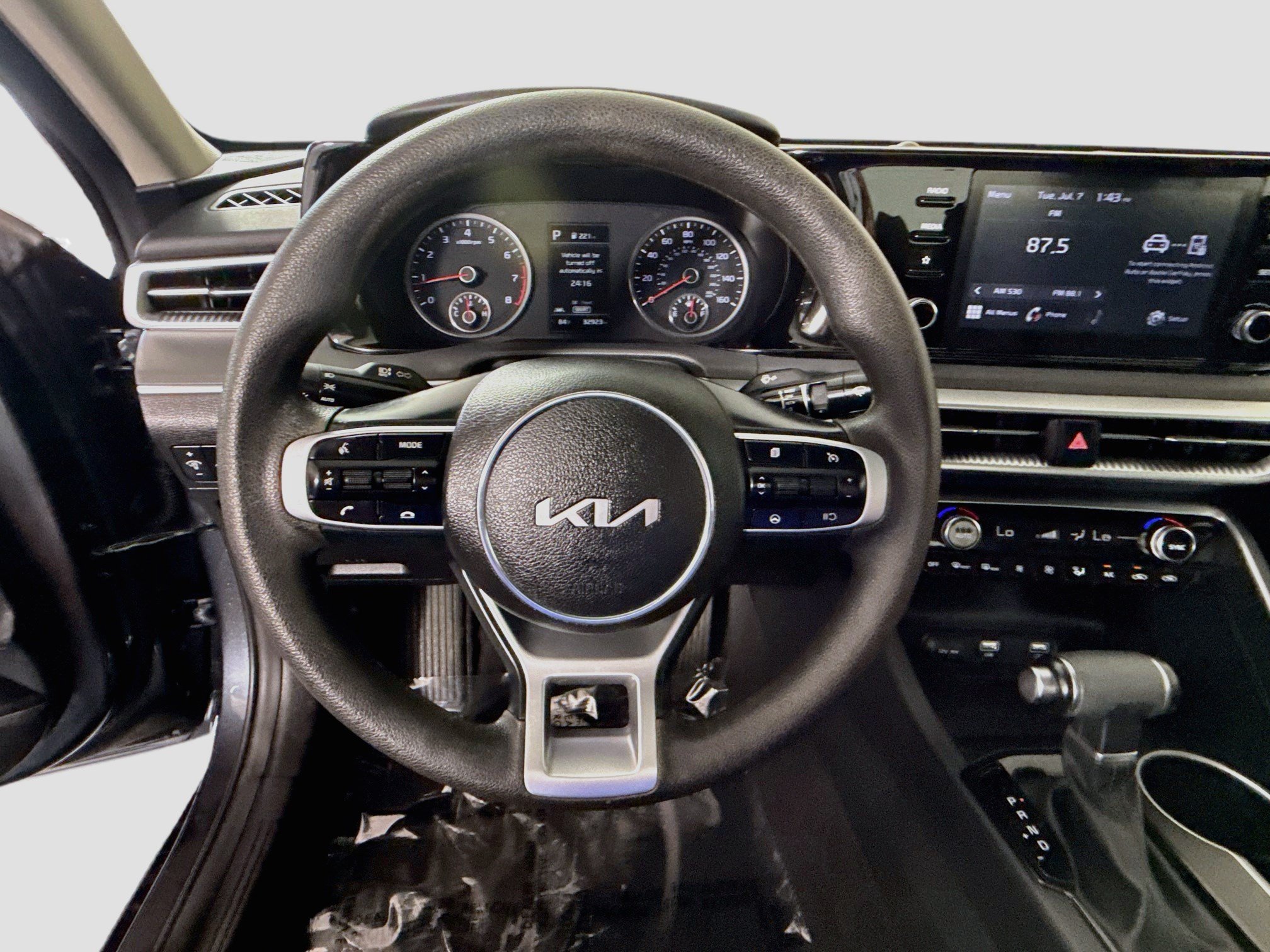 Used 2023 Kia K5 LXS FWD image 13