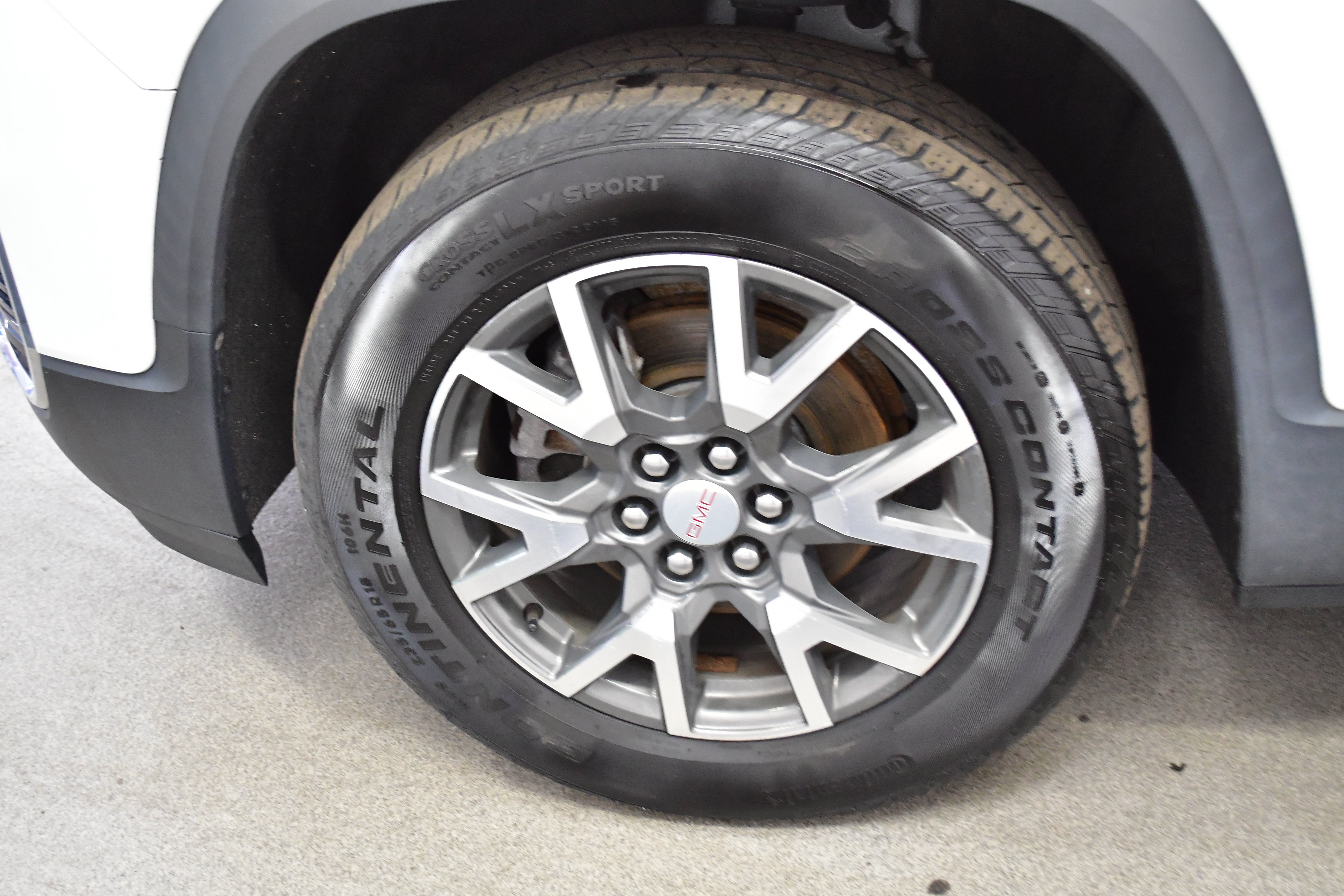 Used 2023 GMC Acadia SLE AWD/4WD image 37