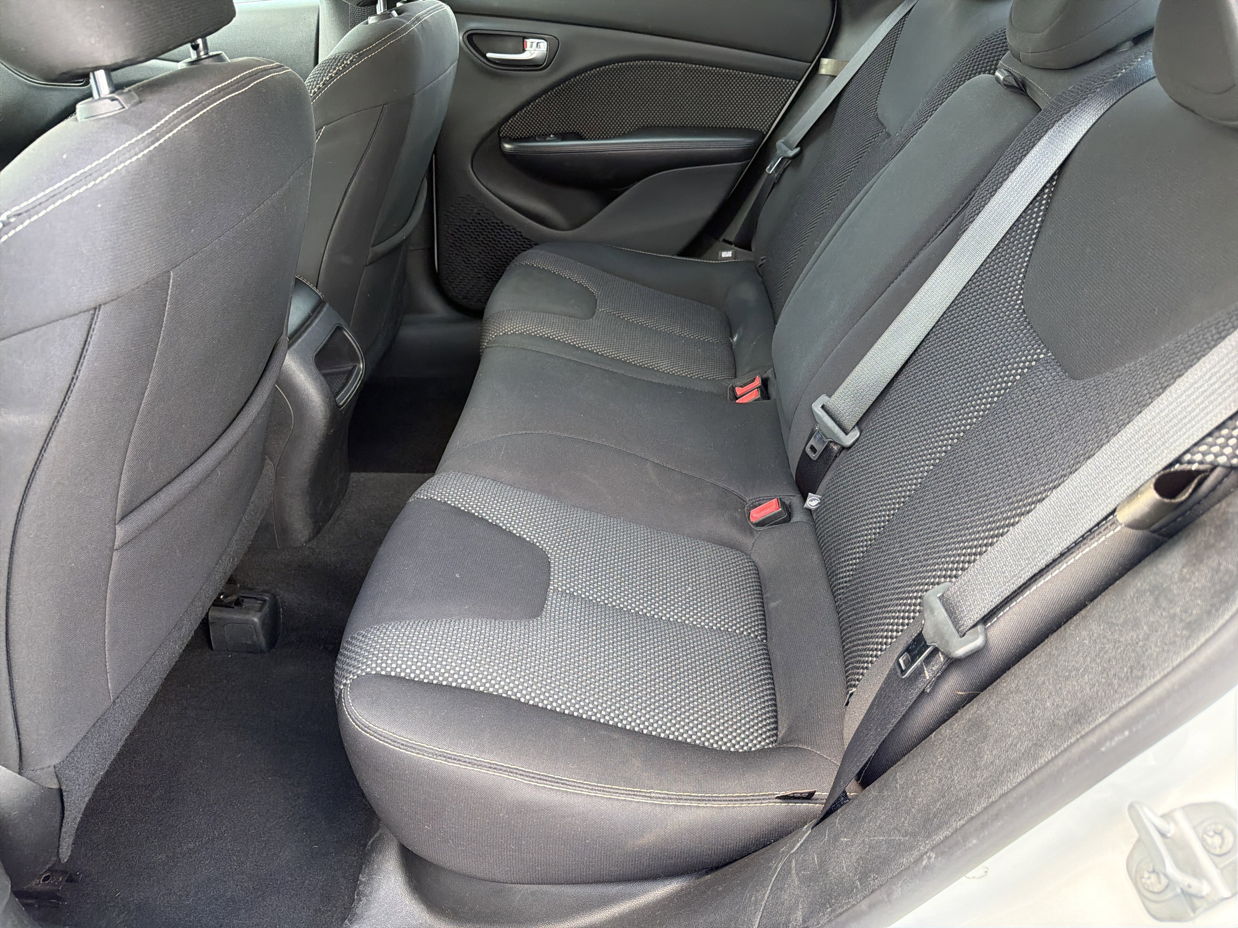 Used 2016 Dodge Dart SXT FWD image 20