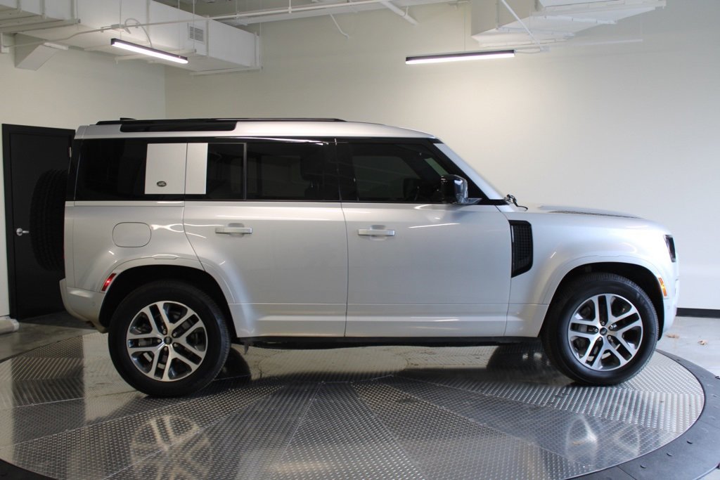 Used 2022 Land Rover Defender 110 XS Edition image 9