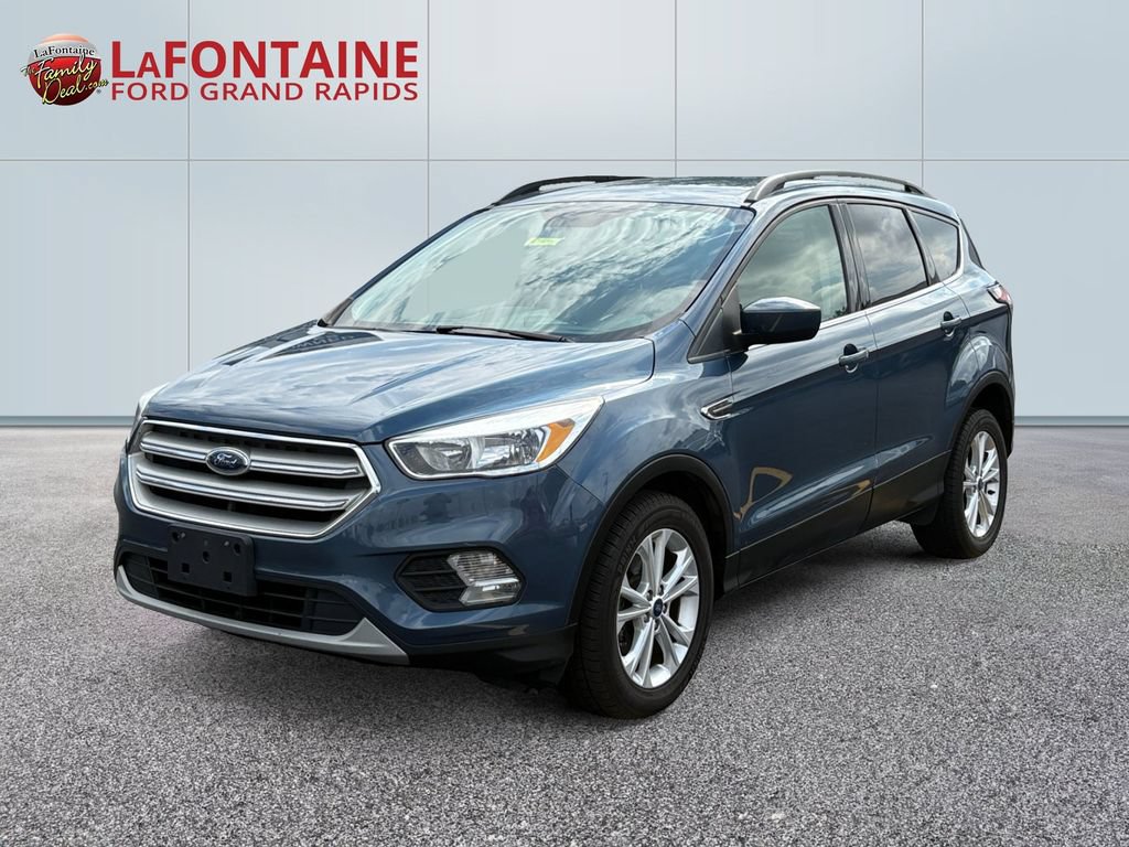 Used 2018 Ford Escape SE w/ SE Sync 3 Package