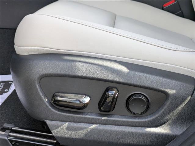 New 2026 Lexus UX 300h FWD image 4