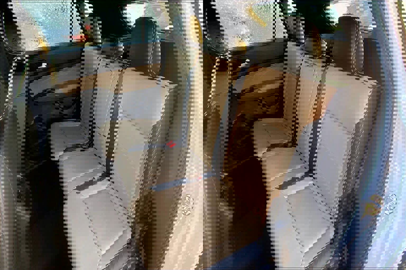 Used 2022 Volkswagen Atlas Cross Sport SE image 19