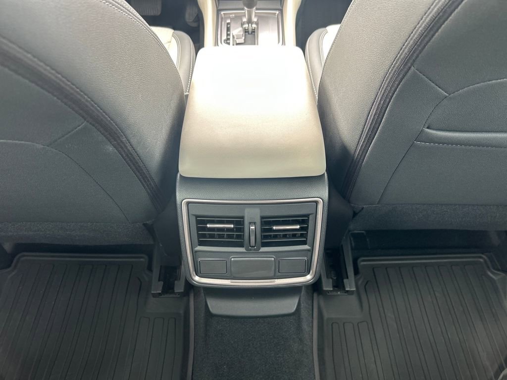 Used 2023 Subaru Forester Premium AWD/4WD image 29