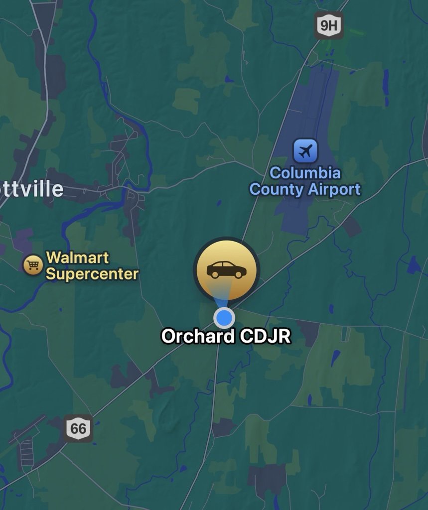 Used 2023 Jeep Grand Cherokee 4WD 4xe image 3