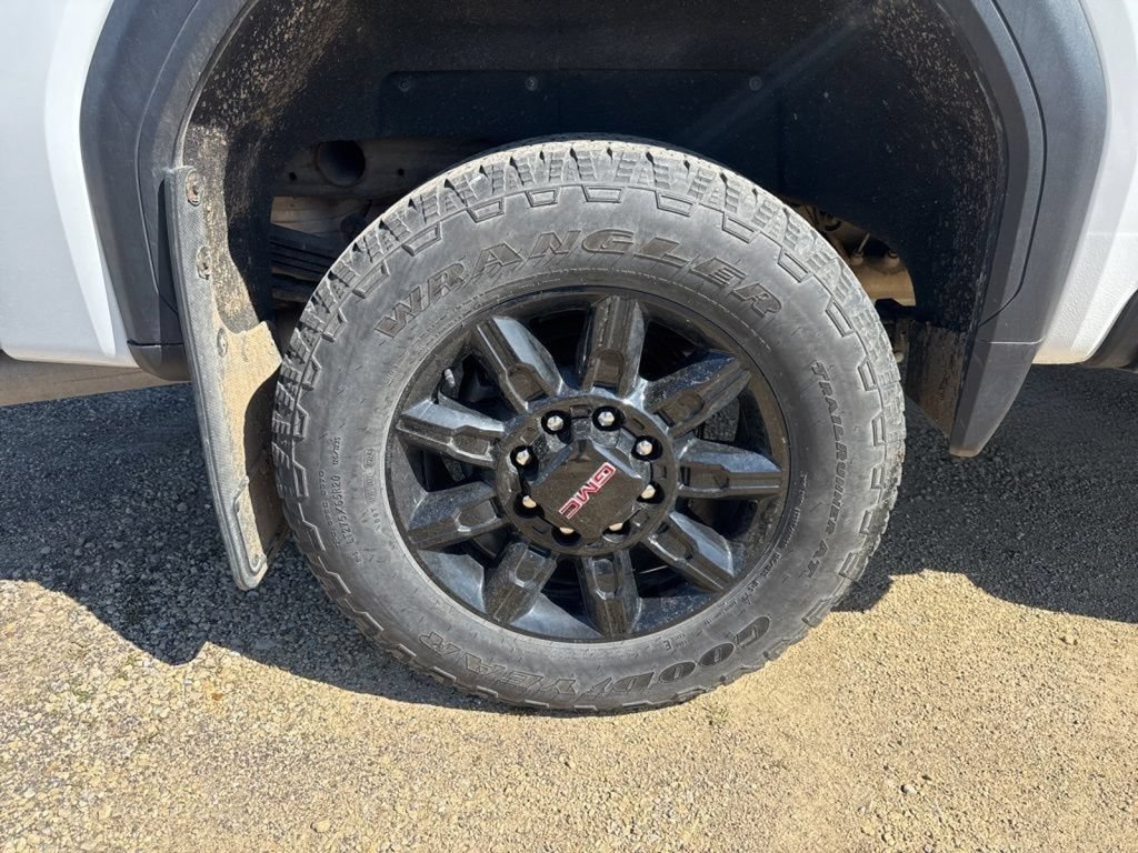 Used 2025 GMC Sierra 2500 AT4 AWD/4WD image 19
