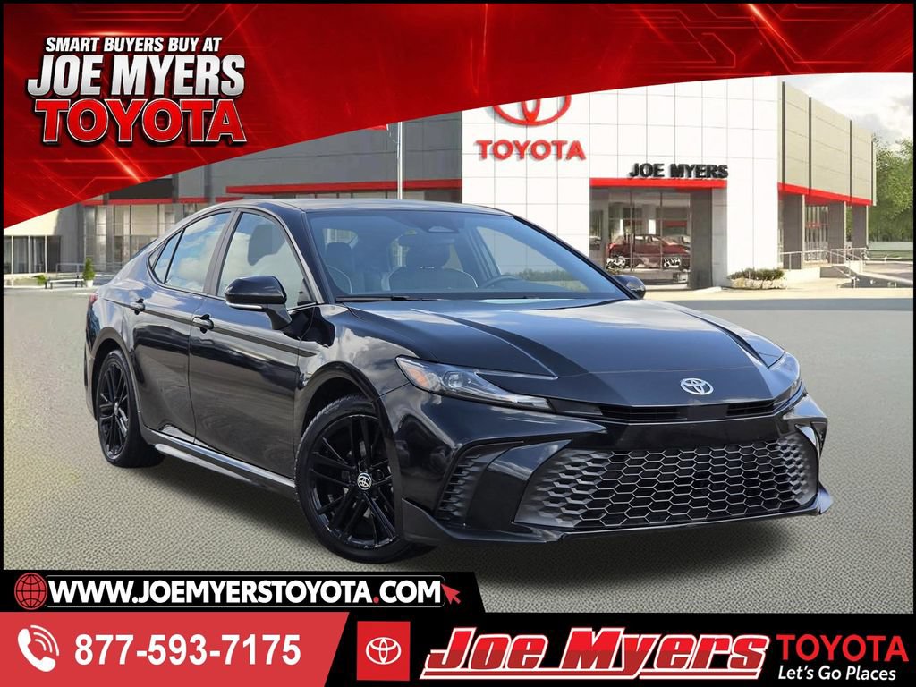 Used 2025 Toyota Camry SE