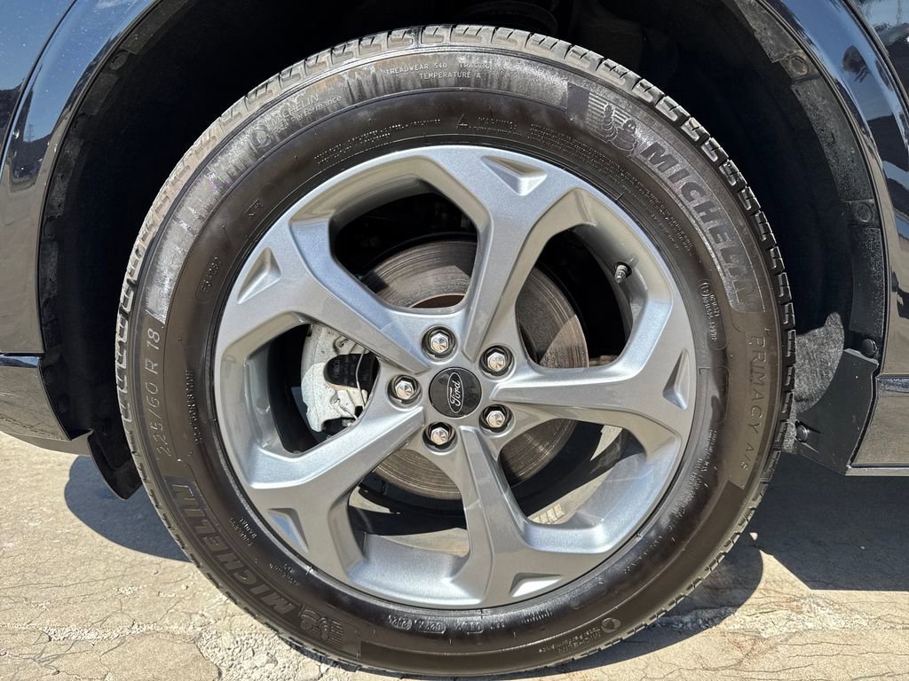 Used 2024 Ford Escape ST-Line w/ Tech Pack #1 AWD/4WD image 11