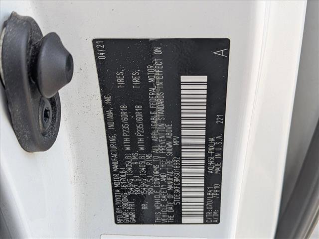 Used 2021 Toyota Sienna Platinum image 17