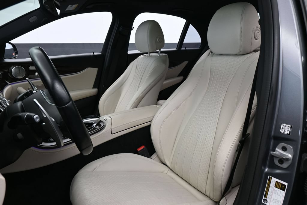 Used 2019 Mercedes-Benz E 300 image 10