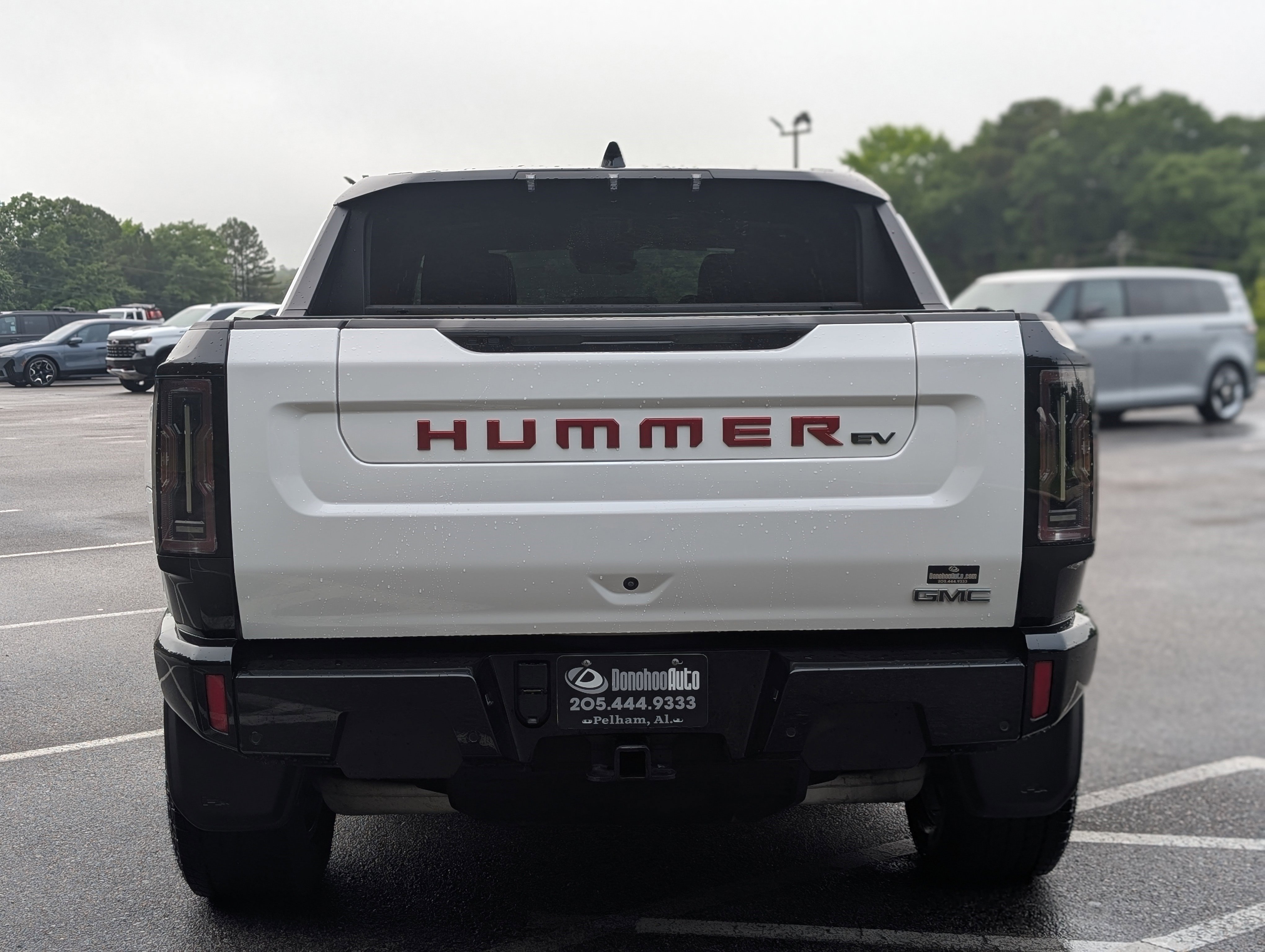 Used 2025 GMC Hummer EV 2X w/ LPO, Sport Package AWD/4WD image 8