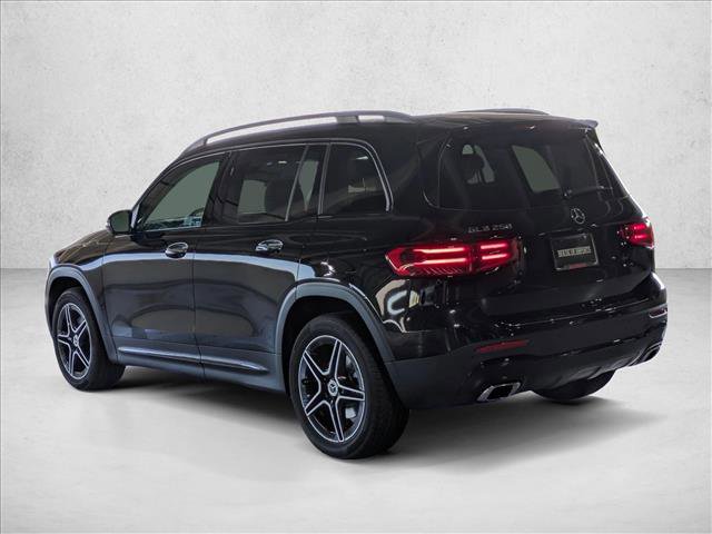 New 2026 Mercedes-Benz GLB 250 image 9