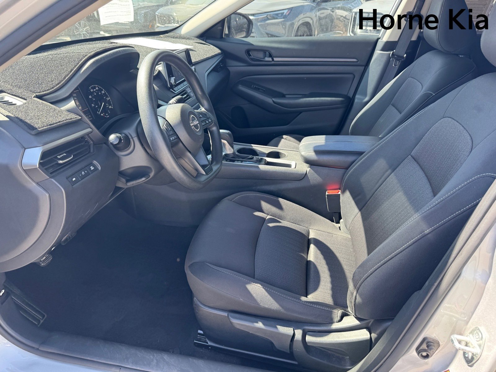 Used 2023 Nissan Altima 2.5 S image 10