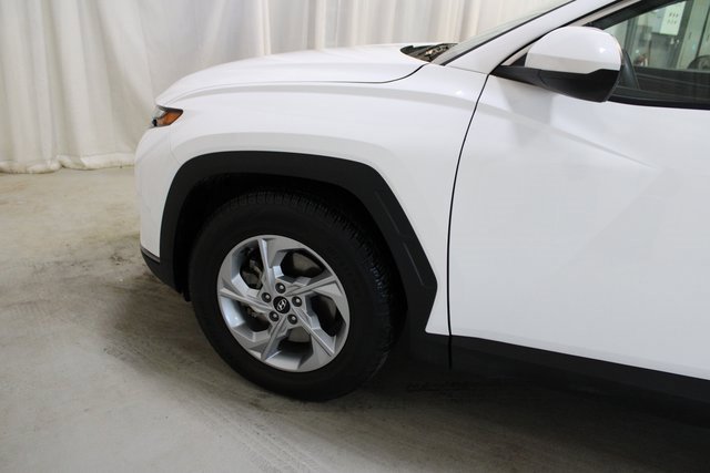 Used 2023 Hyundai Tucson SE image 8