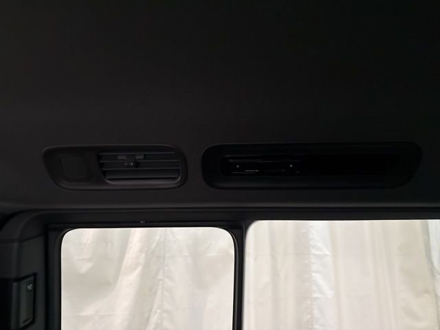 New 2025 Volkswagen ID. Buzz Pro S image 29