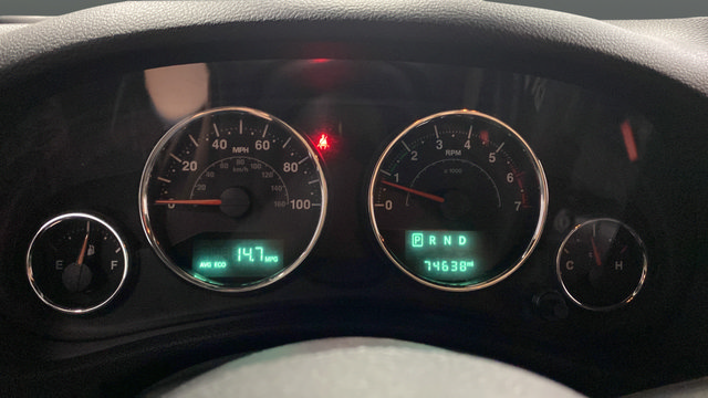 Used 2016 Jeep Wrangler Unlimited Sport w/ Dual Top Group AWD/4WD image 15