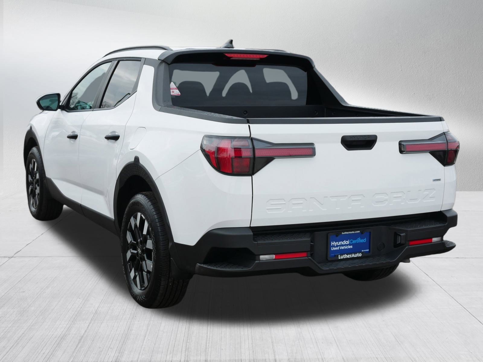 Certified 2025 Hyundai Santa Cruz SEL image 5