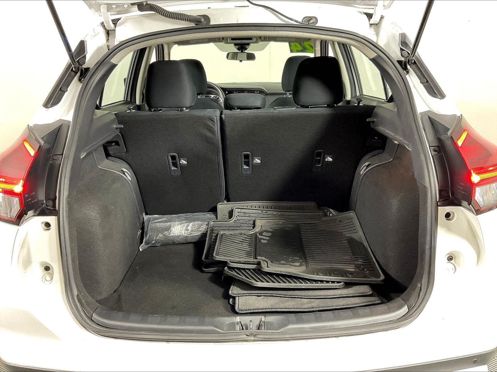 Used 2024 Nissan Kicks S FWD image 34