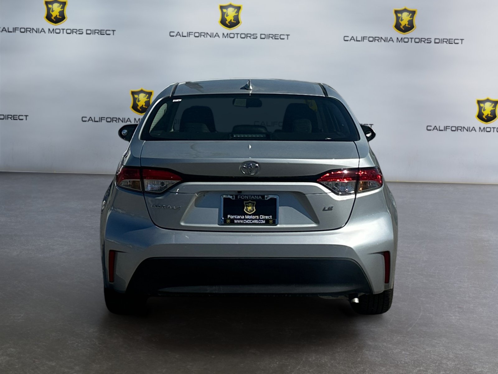 Used 2025 Toyota Corolla LE FWD image 4